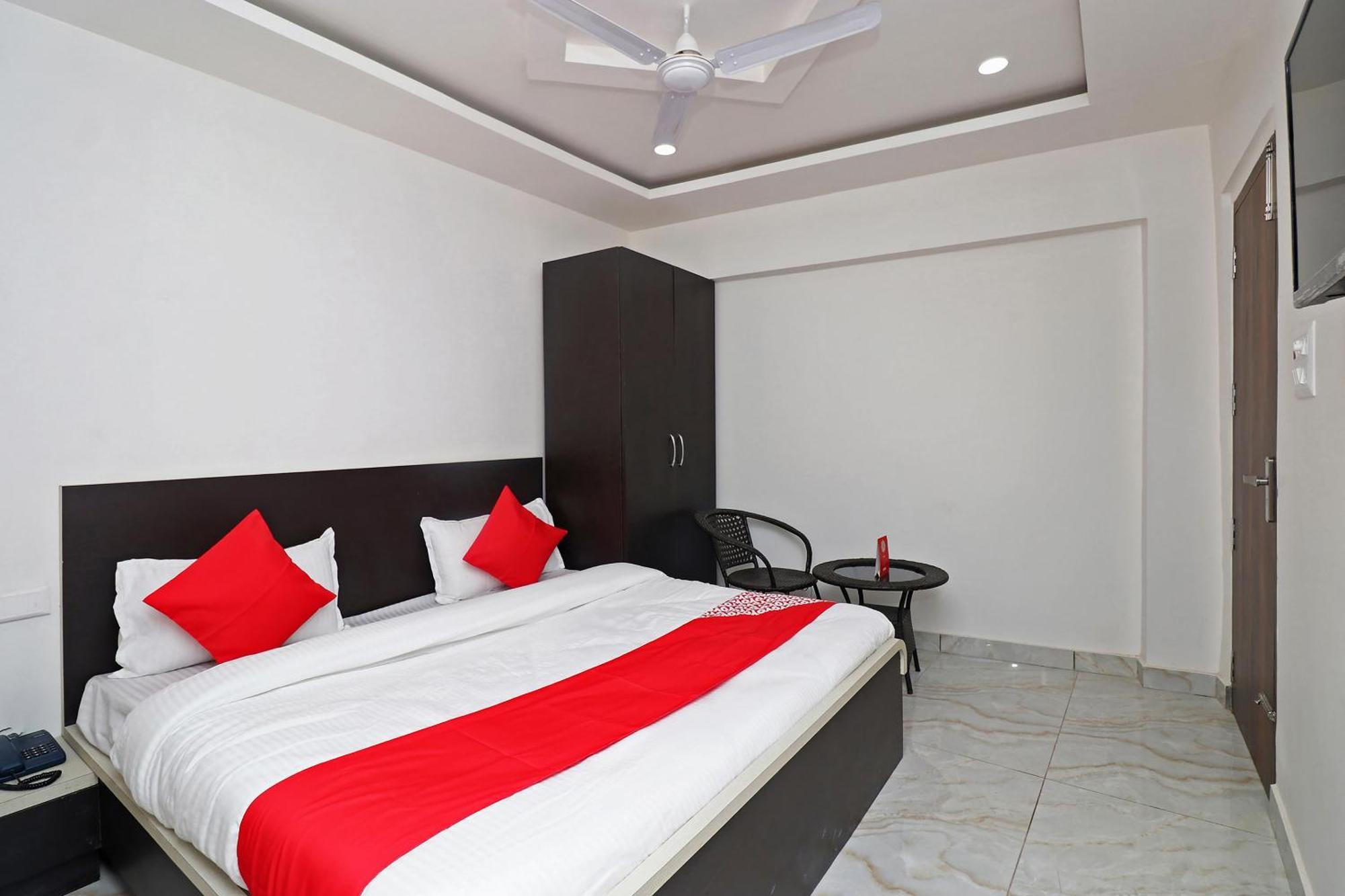 Super Oyo Hotel O R.C. Residency Gorakhpur Exterior photo